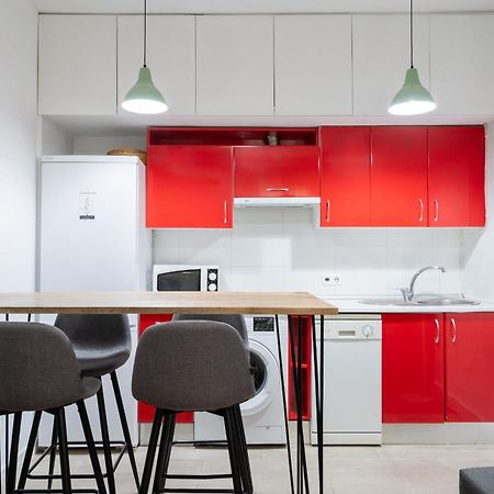 Apartamento En Chueca Para 4 Personas Alquiler Temporal Madrid Exterior foto